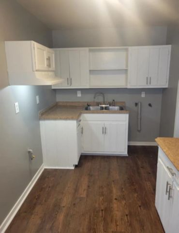 386 ELDER RD, Memphis, TN 38109