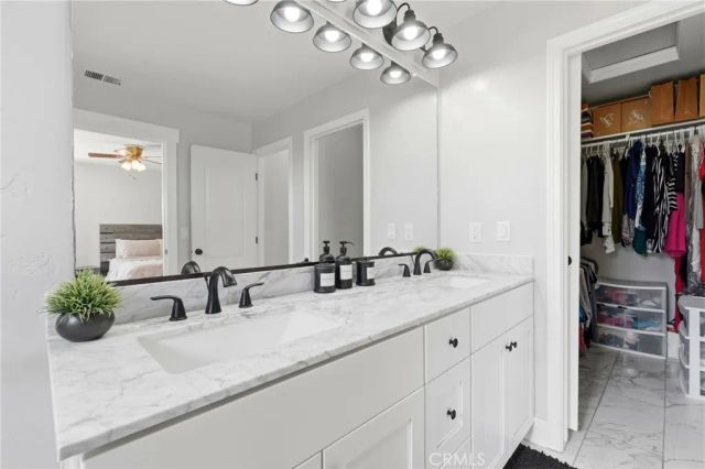865 Avalon Drive, Lemoore, CA 93245