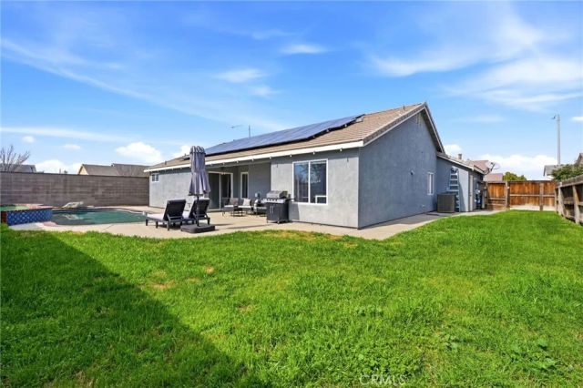 865 Avalon Drive, Lemoore, CA 93245