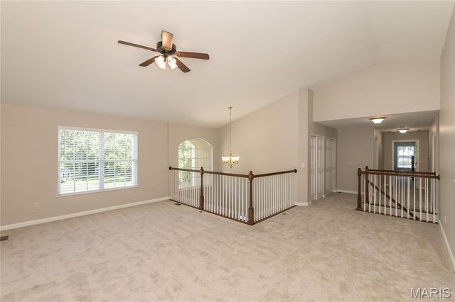12 Chasselle Lane, Creve Coeur, MO 63141