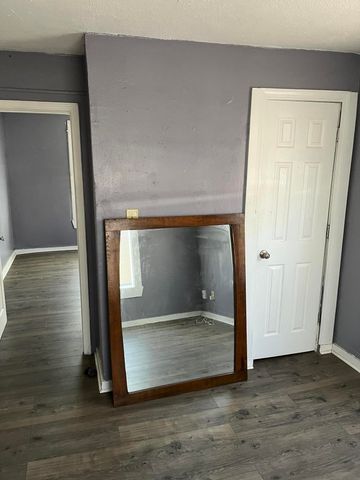 612 N Park Avenue, Springfield, MO 65802