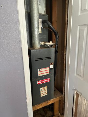 612 N Park Avenue, Springfield, MO 65802