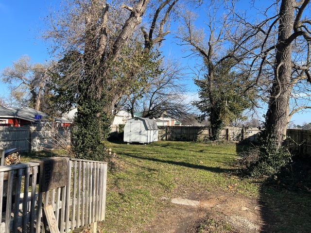 612 N Park Avenue, Springfield, MO 65802