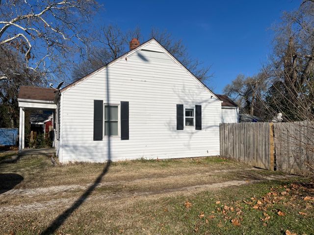 612 N Park Avenue, Springfield, MO 65802