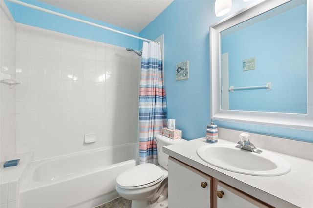 8707 KNIGHTSBRIDGE COURT B, Kissimmee, FL 34747