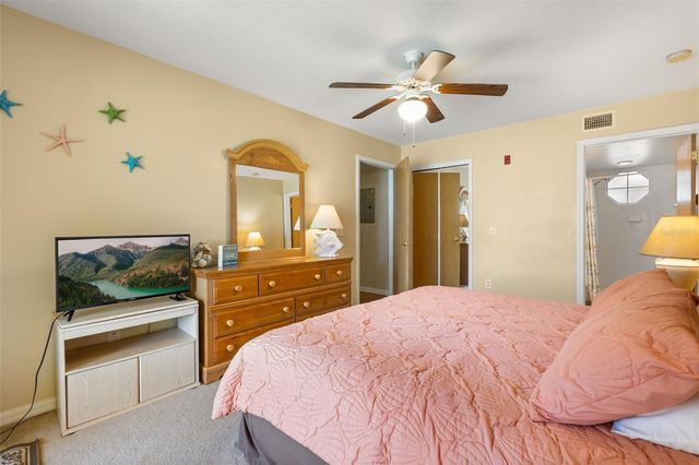 8707 KNIGHTSBRIDGE COURT B, Kissimmee, FL 34747