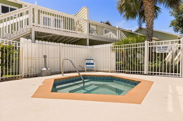 8707 KNIGHTSBRIDGE COURT B, Kissimmee, FL 34747