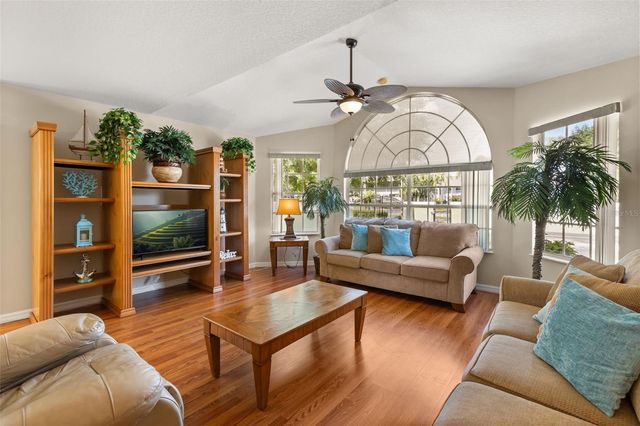 8707 KNIGHTSBRIDGE COURT B, Kissimmee, FL 34747