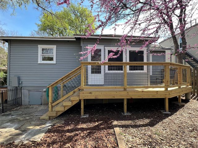 2206 Mountain View RD, Austin, TX 78703