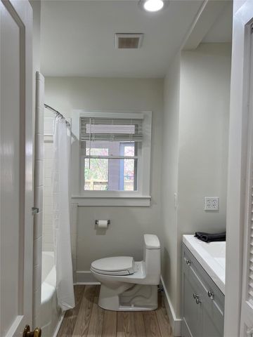 2206 Mountain View RD, Austin, TX 78703