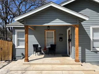 2206 Mountain View RD, Austin, TX 78703