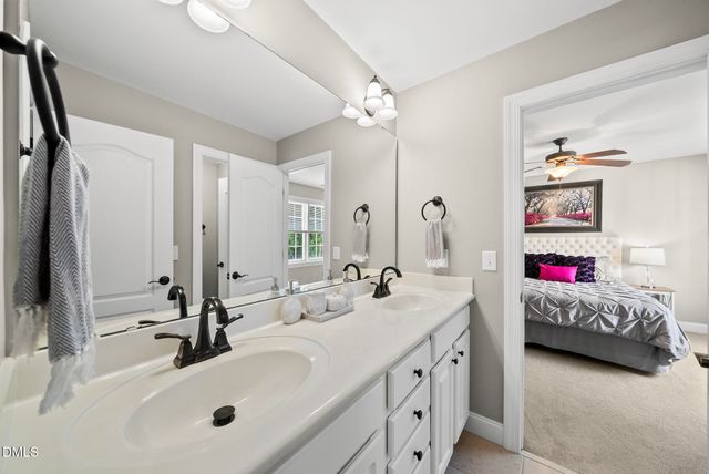 120 Barn Hill Lane, Wake Forest, NC 27587