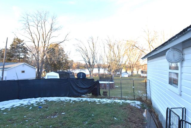 215-217 W Haertel Street, Portage, WI 53901