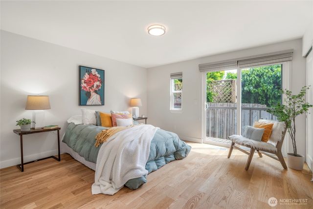 9226 25th Avenue NW, Seattle, WA 98117