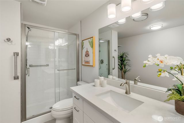 9226 25th Avenue NW, Seattle, WA 98117