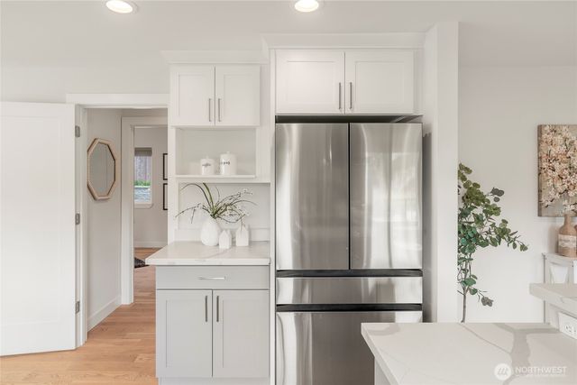 9226 25th Avenue NW, Seattle, WA 98117