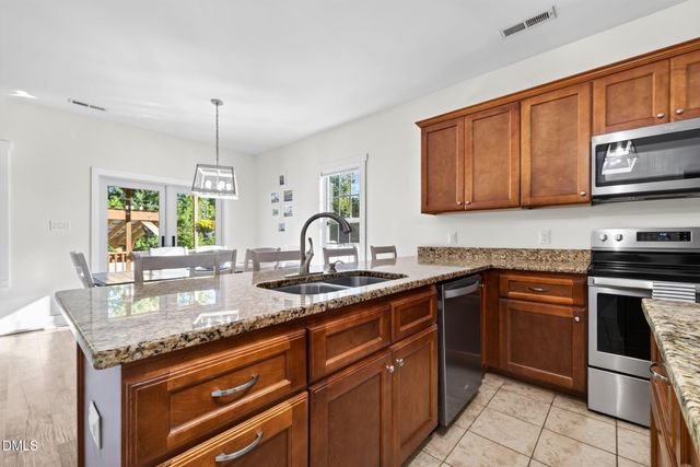 1140 Country Club Lane, Zebulon, NC 27597