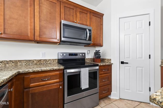 1140 Country Club Lane, Zebulon, NC 27597