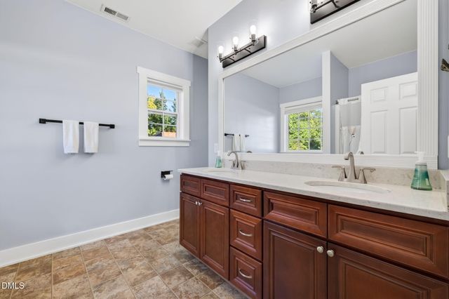 1140 Country Club Lane, Zebulon, NC 27597