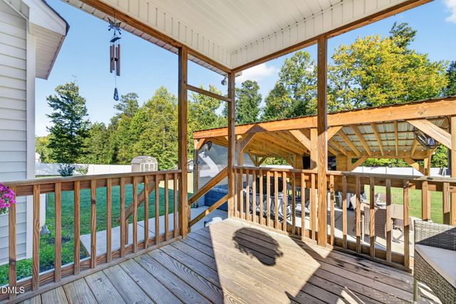 1140 Country Club Lane, Zebulon, NC 27597