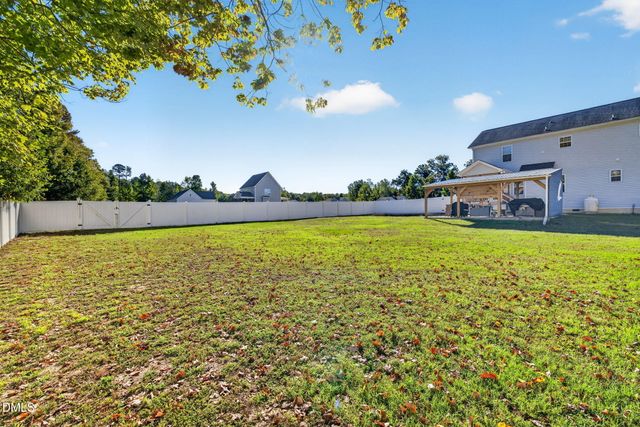 1140 Country Club Lane, Zebulon, NC 27597