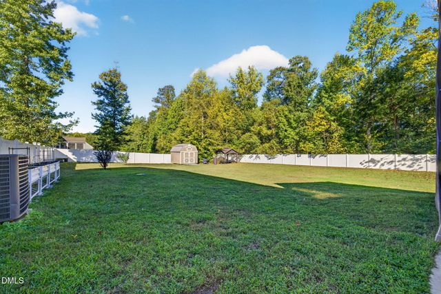 1140 Country Club Lane, Zebulon, NC 27597