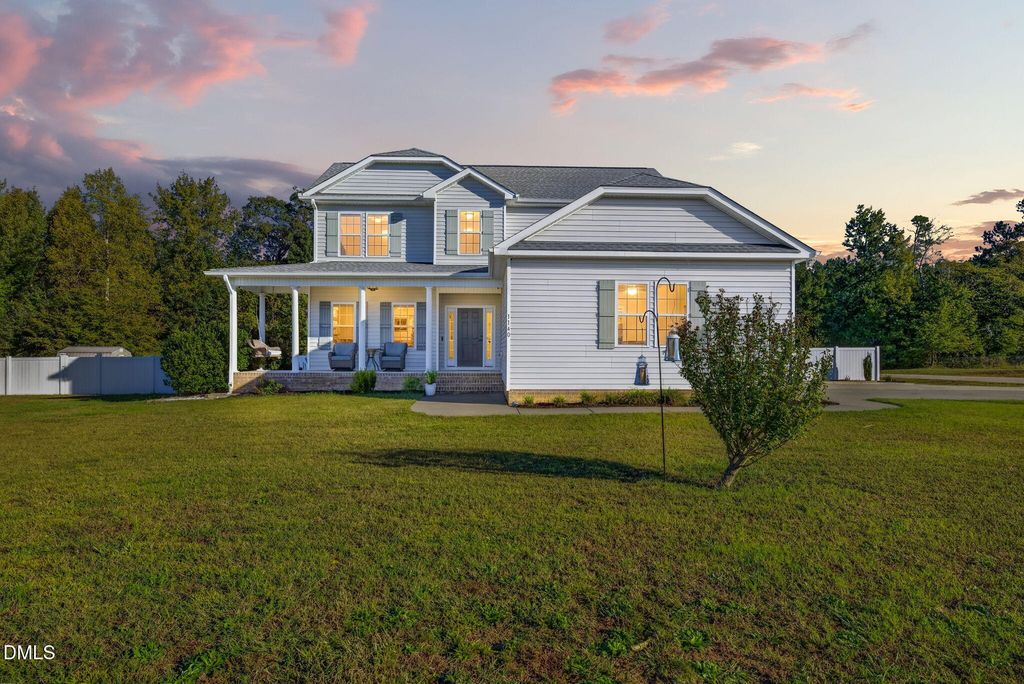 1140 Country Club Lane, Zebulon, NC 27597