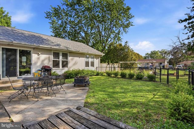320 MAPLE ST, Warminster, PA 18974
