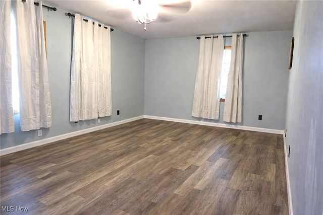 512 North Street, Duncan Falls, OH 43734