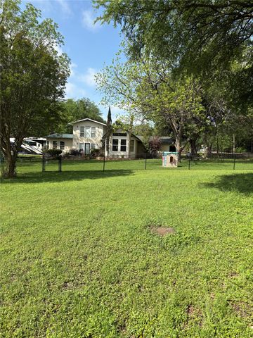 270 County Road 1745, Clifton, TX 76634