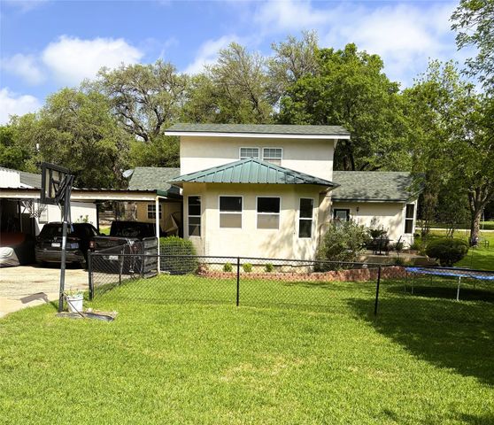 270 County Road 1745, Clifton, TX 76634