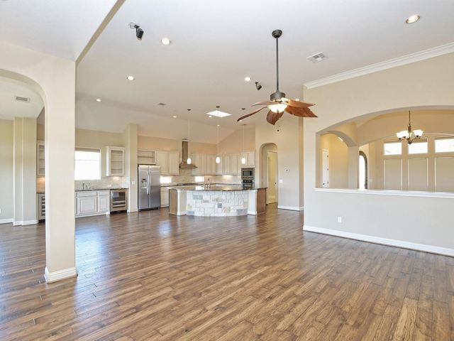 407 Bonaire CT, Austin, TX 78738