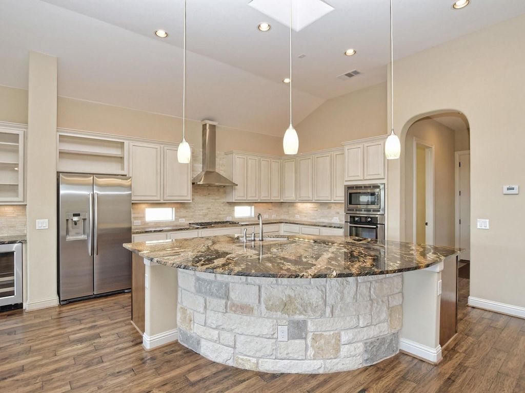 407 Bonaire CT, Austin, TX 78738