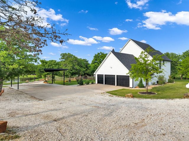 268 Lacy Drive, Lipan, TX 76462