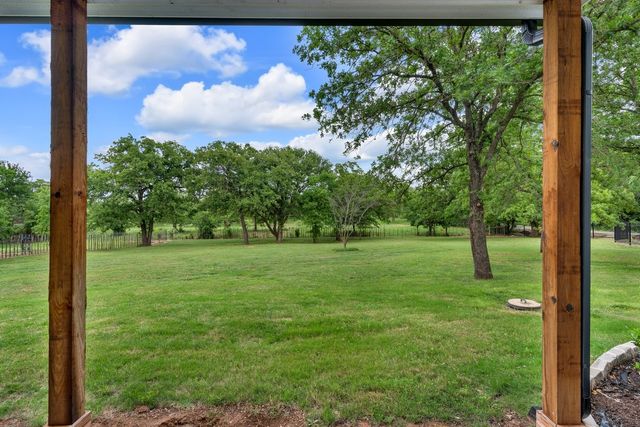 268 Lacy Drive, Lipan, TX 76462