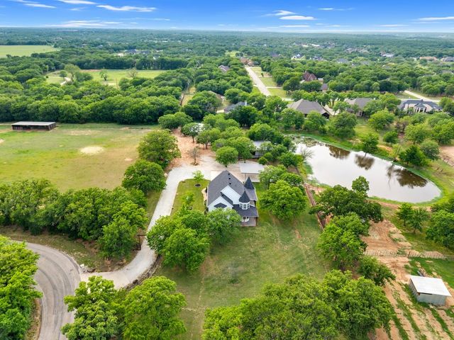 268 Lacy Drive, Lipan, TX 76462