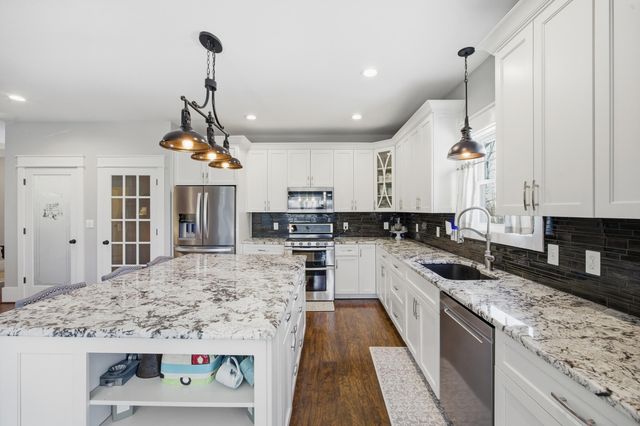 1224 Stoneridge Road, Lawrenceburg, KY 40342