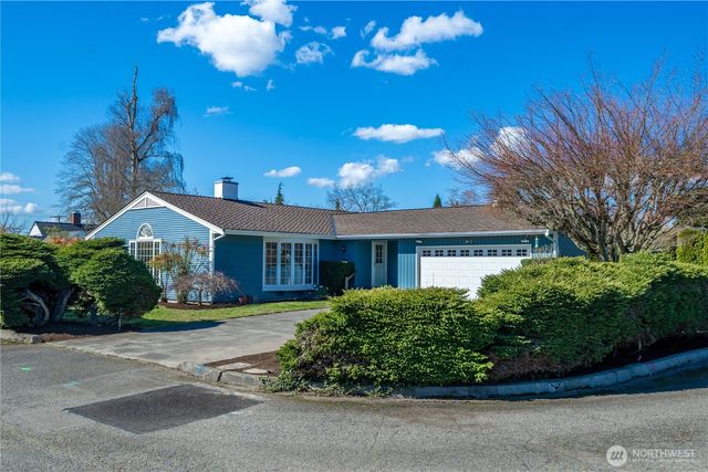 1825 Rainier Court, Sumner, WA 98390