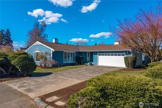 1825 Rainier Court, Sumner, WA 98390