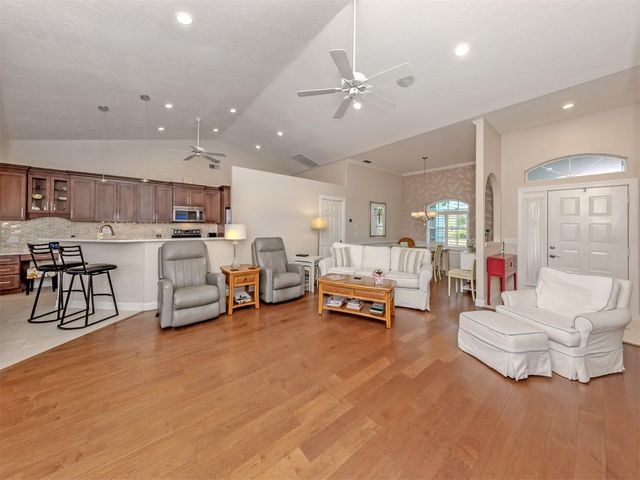 534 WESTMOUNT LANE, Venice, FL 34293