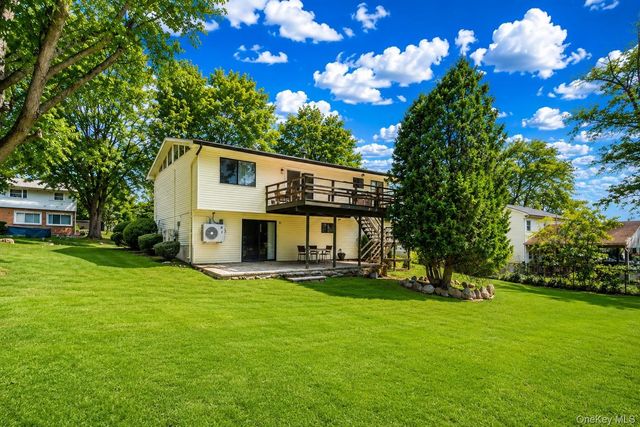 23 Carriage Lane, Spring Valley, NY 10977