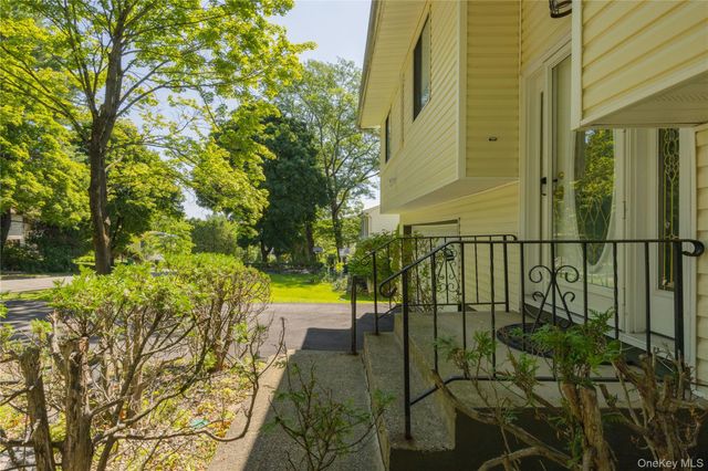 23 Carriage Lane, Spring Valley, NY 10977