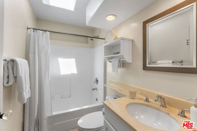 606 Thrift Road, Malibu, CA 90265