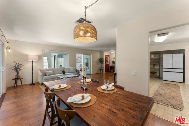 606 Thrift Road, Malibu, CA 90265