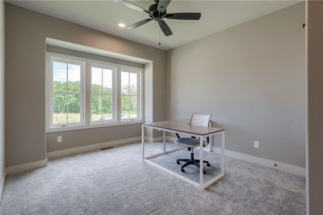 2615 NE 91st Place, Kansas City, MO 64156