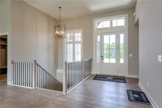 2615 NE 91st Place, Kansas City, MO 64156