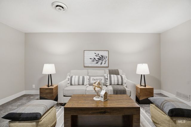 7940 W Galena Dr, Boise, ID 83709