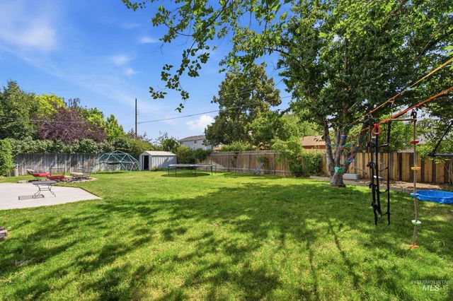 7940 W Galena Dr, Boise, ID 83709