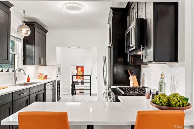 966 S York Street, Denver, CO 80209