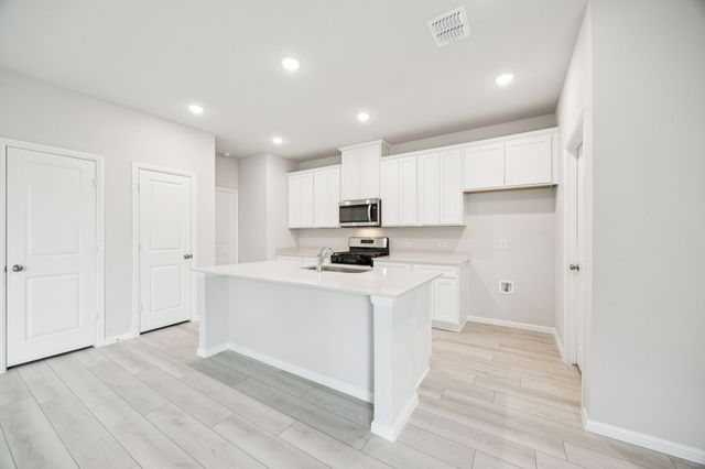 1816 Acosta Drive, Forney, TX 75126